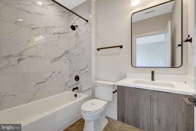 6514 BYRNES DR, Mclean, VA 22101