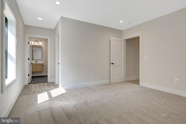 6514 BYRNES DR, Mclean, VA 22101