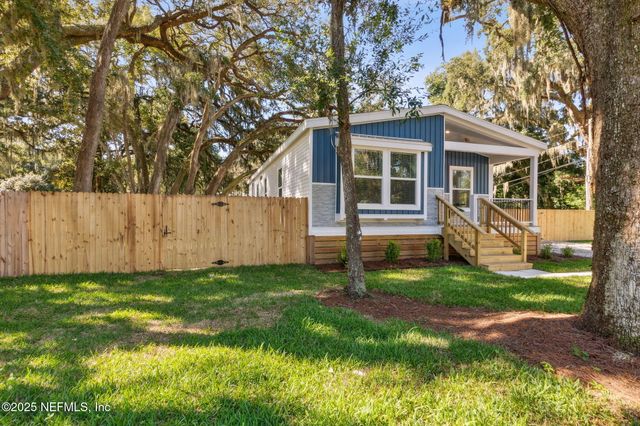 730 WAX WING Lane, Fernandina Beach, FL 32034