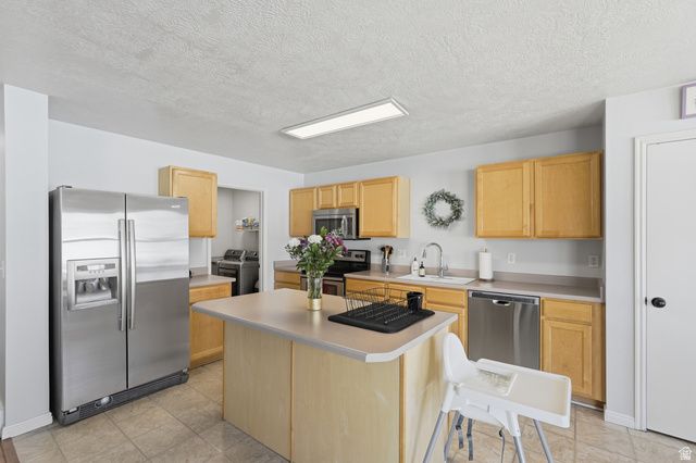 799 S 125 E, Layton, UT 84041