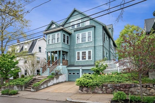 59 Brooksdale Rd 1, Boston, MA 02135