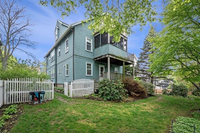 59 Brooksdale Rd 1, Boston, MA 02135