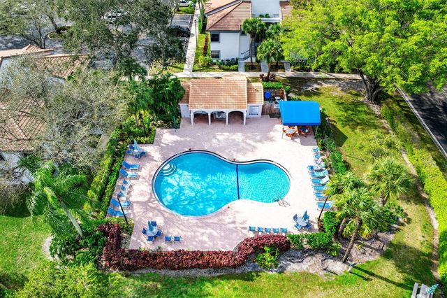 5406 Venetia Court F, Boynton Beach, FL 33437
