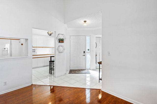 5406 Venetia Court F, Boynton Beach, FL 33437