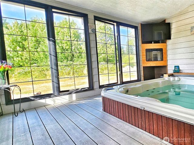 3652 Pennsylvania St, Longview, WA 98632