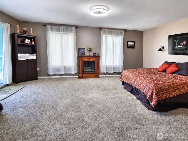 3652 Pennsylvania St, Longview, WA 98632