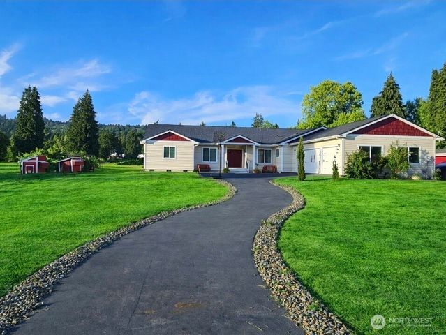 3652 Pennsylvania St, Longview, WA 98632