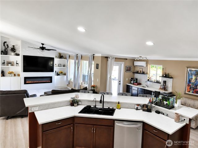 3652 Pennsylvania St, Longview, WA 98632