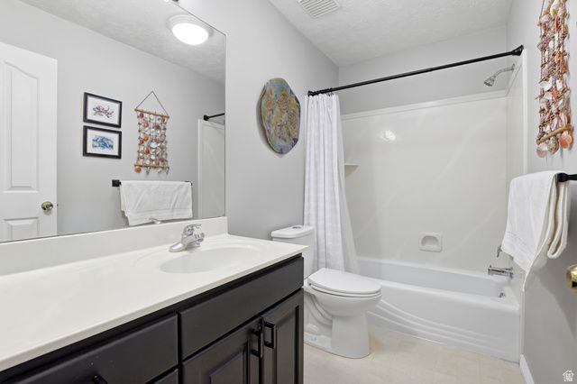 223 DEERHOLLOW CIR, North Salt Lake, UT 84054