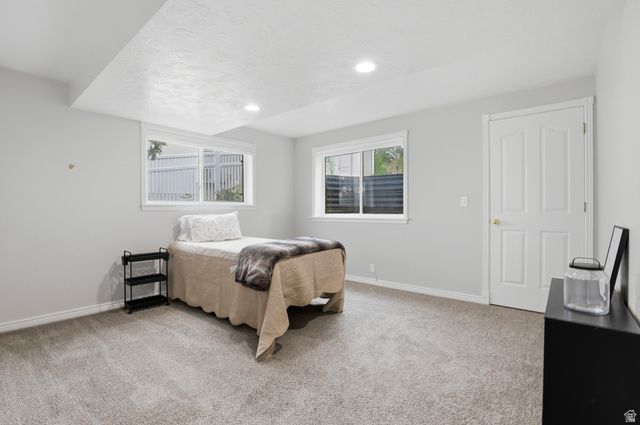 223 DEERHOLLOW CIR, North Salt Lake, UT 84054