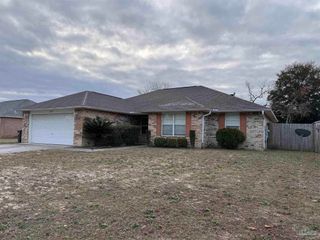 543 Batten Blvd, Pensacola, FL 32507