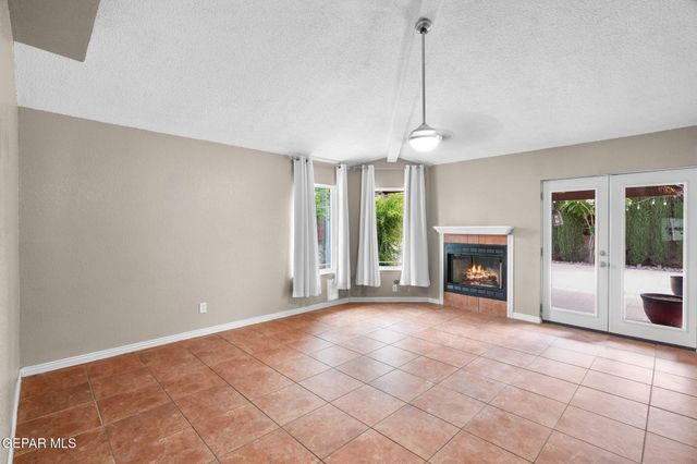 1726 Nesting Place, El Paso, TX 79936