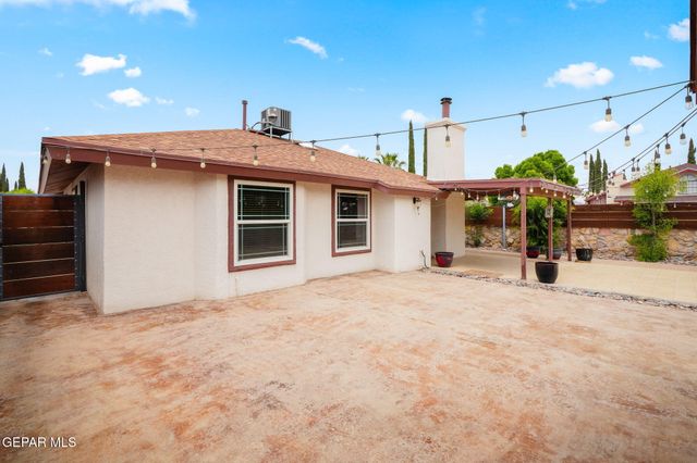 1726 Nesting Place, El Paso, TX 79936