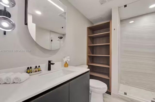 580 72nd 1713, Miami Beach, FL 33141