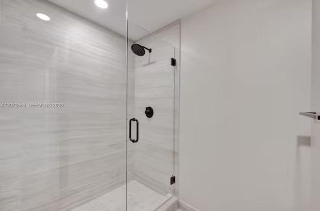 580 72nd 1713, Miami Beach, FL 33141