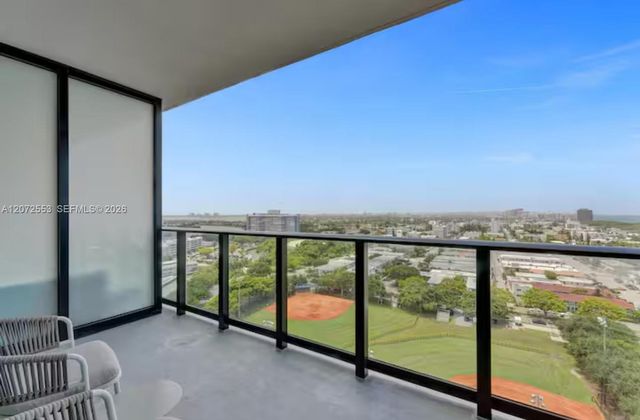 580 72nd 1713, Miami Beach, FL 33141