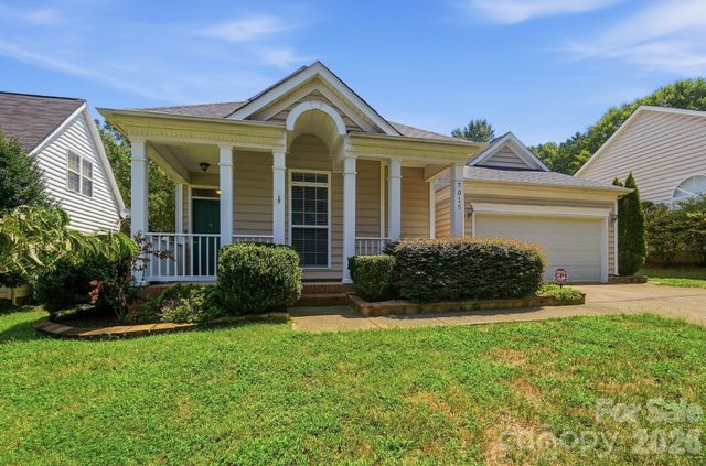 7015 Lenhart Drive, Charlotte, NC 28226