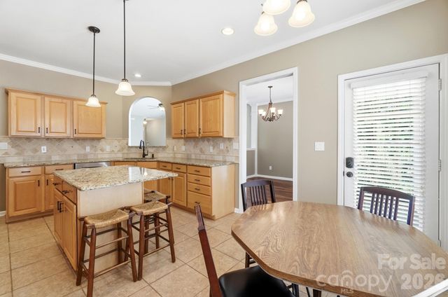 7015 Lenhart Drive, Charlotte, NC 28226