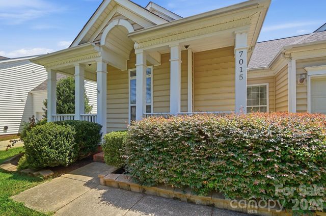 7015 Lenhart Drive, Charlotte, NC 28226