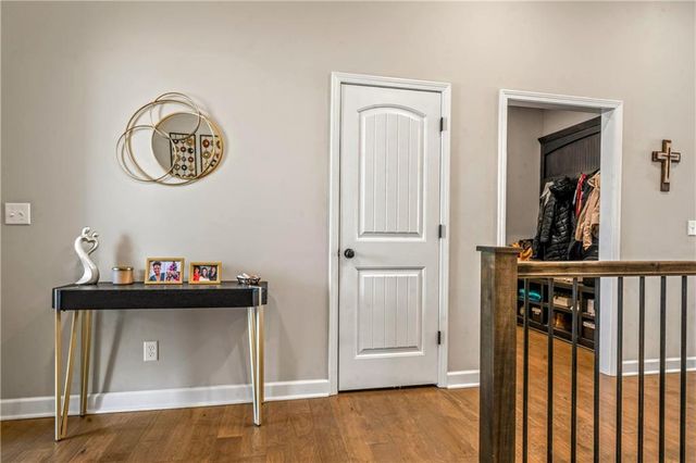 1829 NE Riley Drive, Lee's Summit, MO 64086