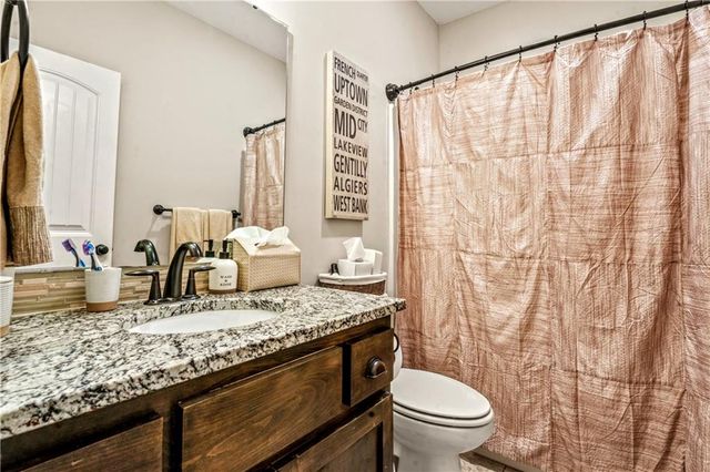 1829 NE Riley Drive, Lee's Summit, MO 64086