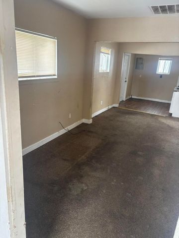 6893 Plainview Avenue, Detroit, MI 48228