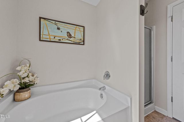 137 Woodglen Drive, Clayton, NC 27527