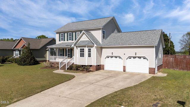 137 Woodglen Drive, Clayton, NC 27527