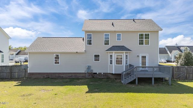 137 Woodglen Drive, Clayton, NC 27527