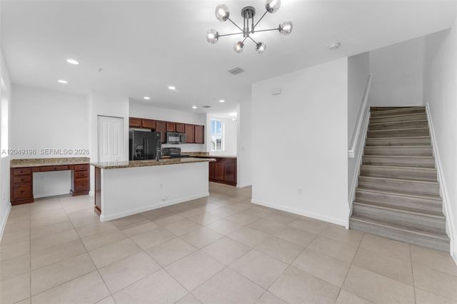 27021 SW 140th Path 27021, Homestead, FL 33032