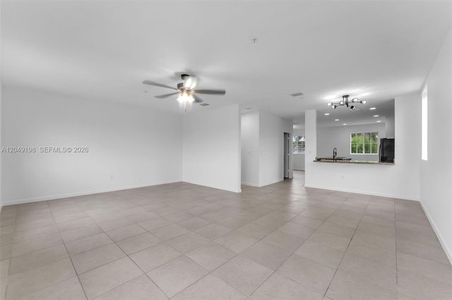 27021 SW 140th Path 27021, Homestead, FL 33032