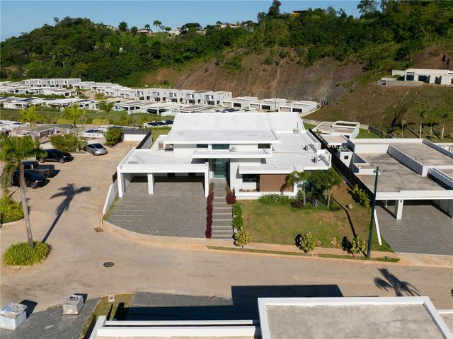 Monte azul MONTEAZUL, Guaynabo, PR 00969