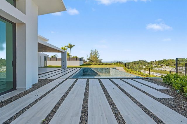 Monte azul MONTEAZUL, Guaynabo, PR 00969