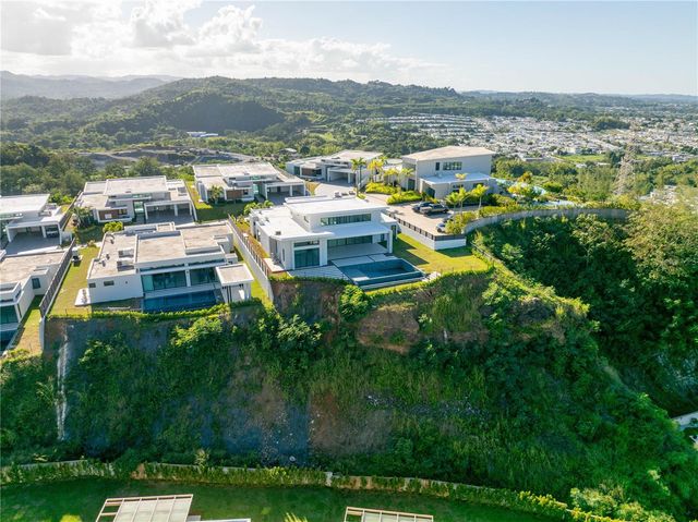 Monte azul MONTEAZUL, Guaynabo, PR 00969