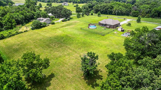 11264 Bareback Hollow Road, Gravette, AR 72736