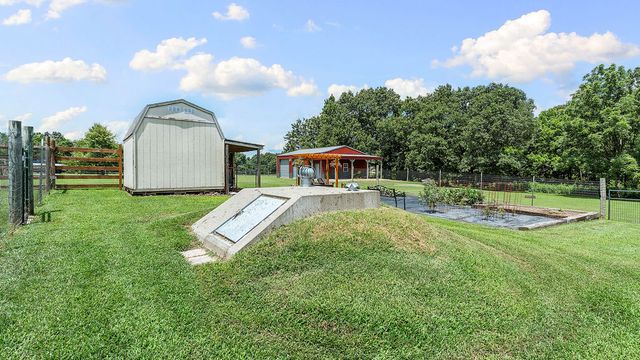11264 Bareback Hollow Road, Gravette, AR 72736