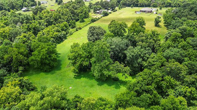 11264 Bareback Hollow Road, Gravette, AR 72736