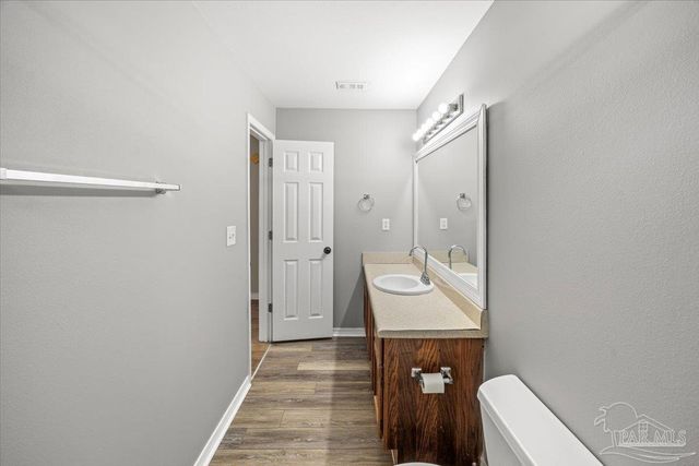 924 Emily Cir, Ft Walton Beach, FL 32547