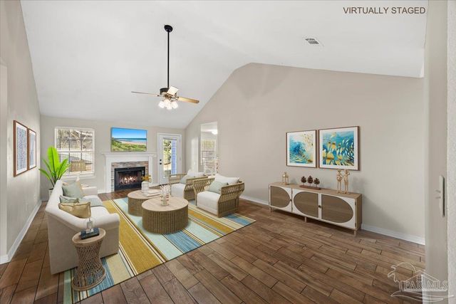 924 Emily Cir, Ft Walton Beach, FL 32547