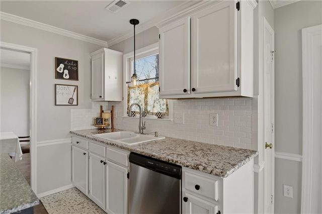 274 Winfield Drive, King, NC 27021