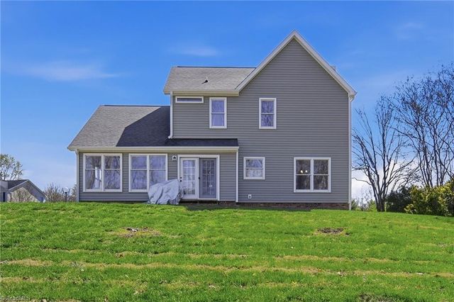 274 Winfield Drive, King, NC 27021