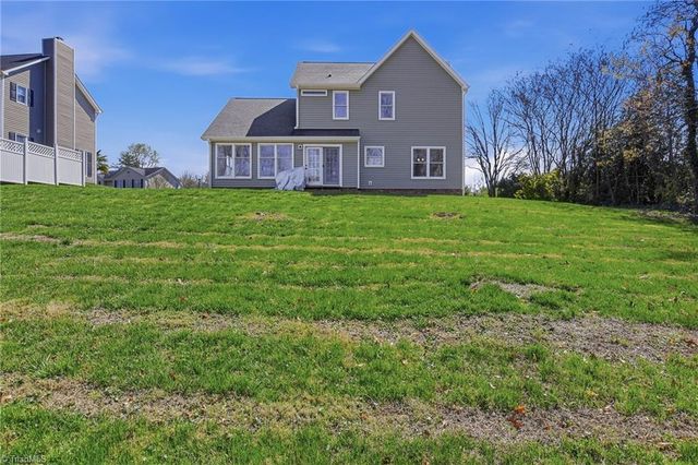 274 Winfield Drive, King, NC 27021