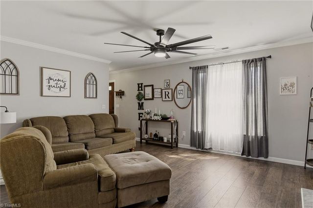 274 Winfield Drive, King, NC 27021