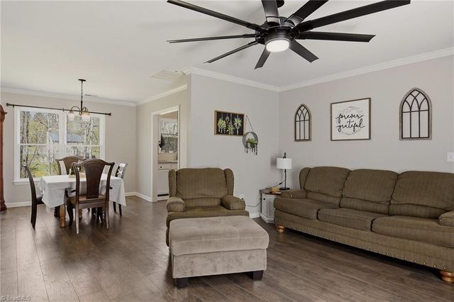 274 Winfield Drive, King, NC 27021