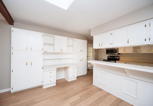 325 Fairlane Drive, Spartanburg, SC 29307
