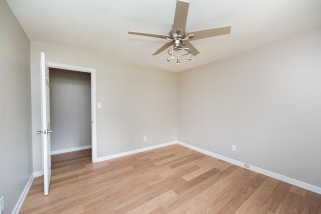 325 Fairlane Drive, Spartanburg, SC 29307