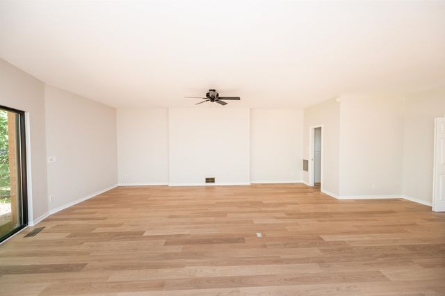 325 Fairlane Drive, Spartanburg, SC 29307