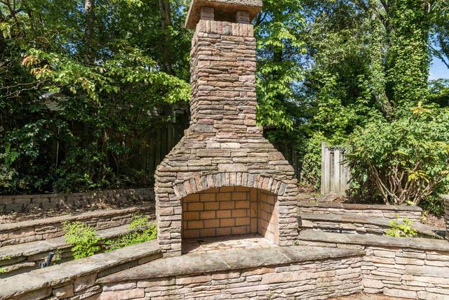 325 Fairlane Drive, Spartanburg, SC 29307