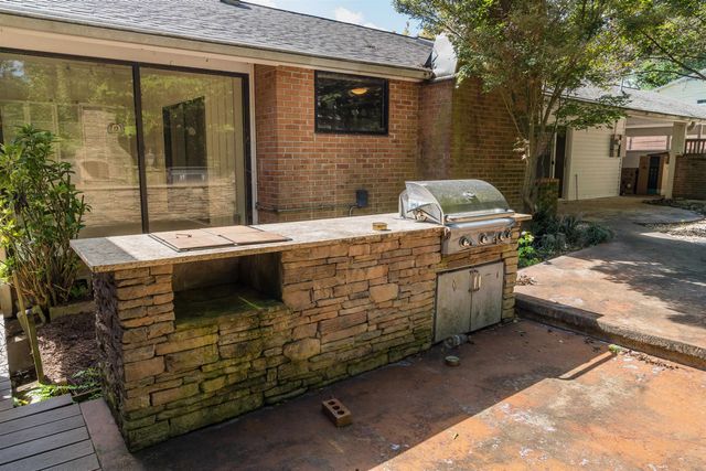 325 Fairlane Drive, Spartanburg, SC 29307