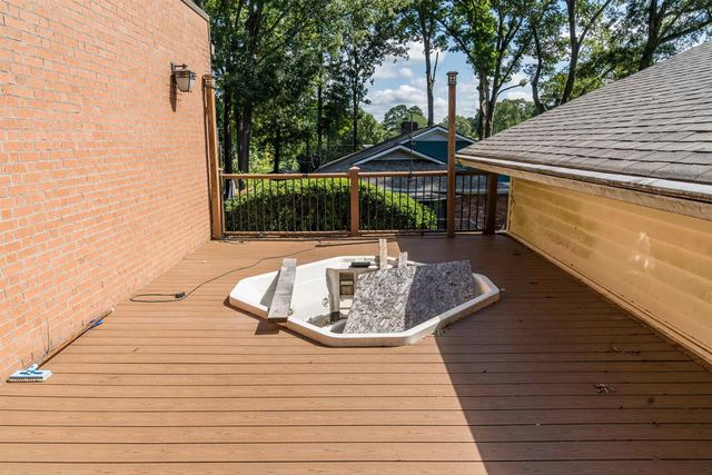 325 Fairlane Drive, Spartanburg, SC 29307